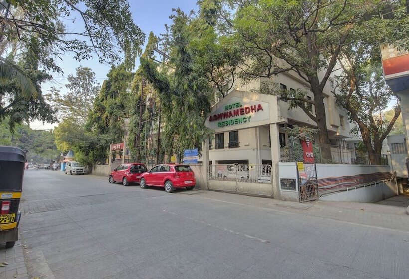 בית מלון כפרי Ashwamedh Residency