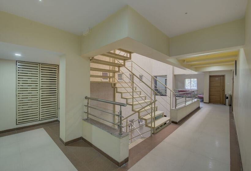 בית מלון כפרי Ashwamedh Residency