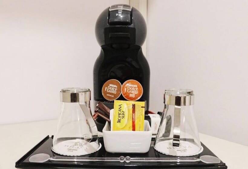 ホテル Brava Suites By Zia  Surabaya