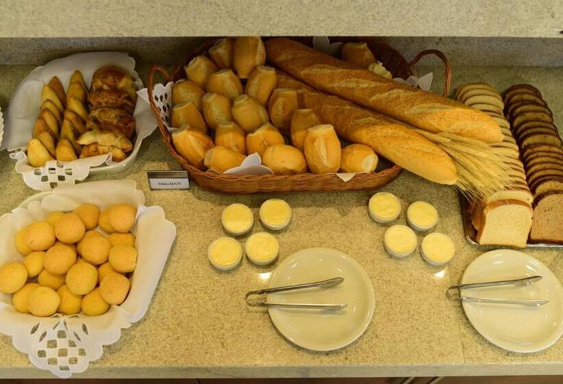 فندق Caleche Park