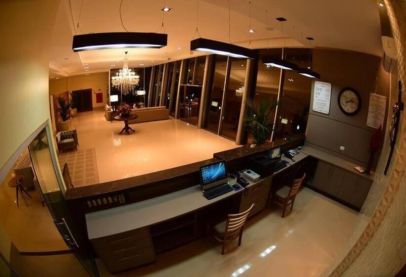 فندق Caleche Park