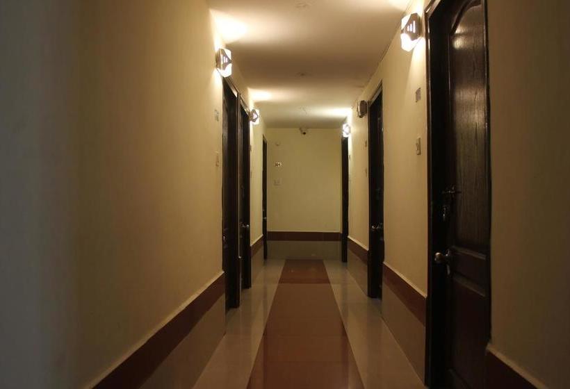 호텔 Charu Comforts