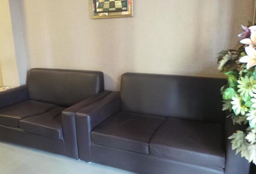 호텔 Charu Comforts