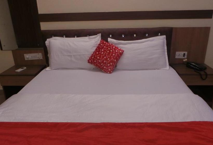 호텔 Charu Comforts