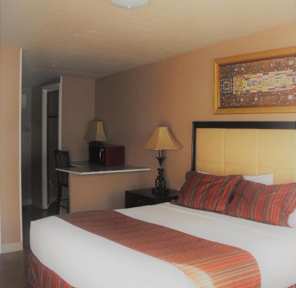 ホテル Eagle Crater Lake Inn