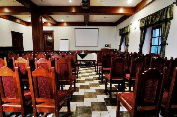 酒店 Egri Korona Borház és Wellness