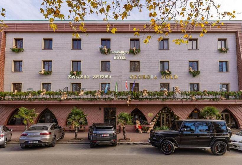 هتل Georgia Gold
