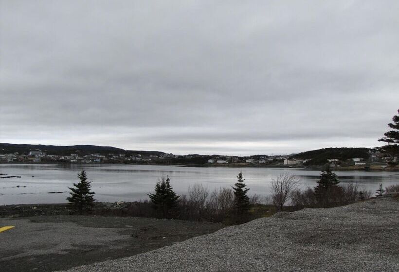 Grenfell Heritage Hotel & Suites