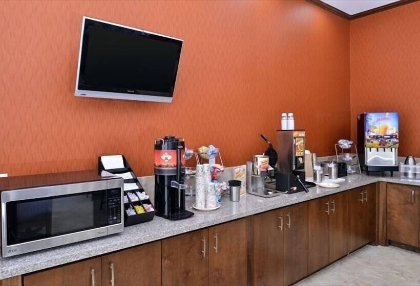 فندق La Bonita Inn & Suites   Crane