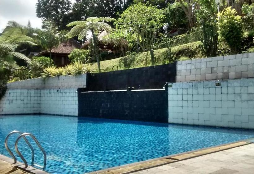 호텔 The La Oma Cafe &