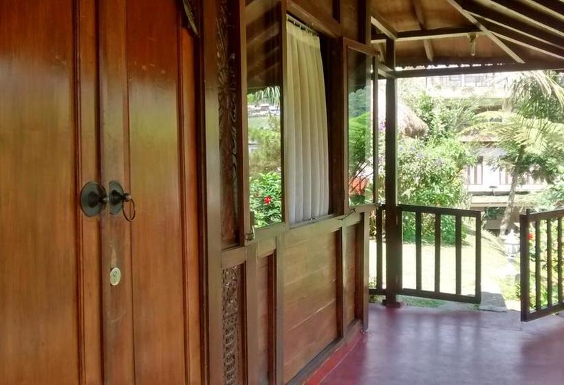 호텔 The La Oma Cafe &