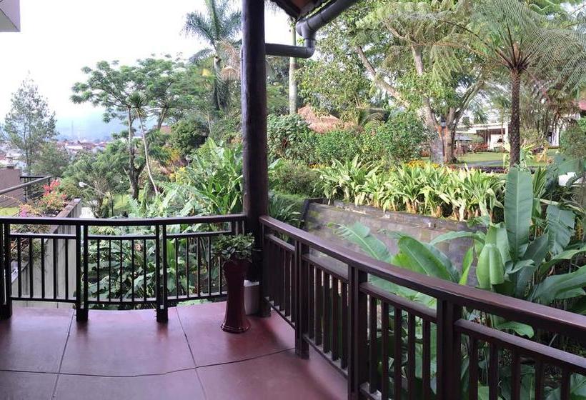 호텔 The La Oma Cafe &