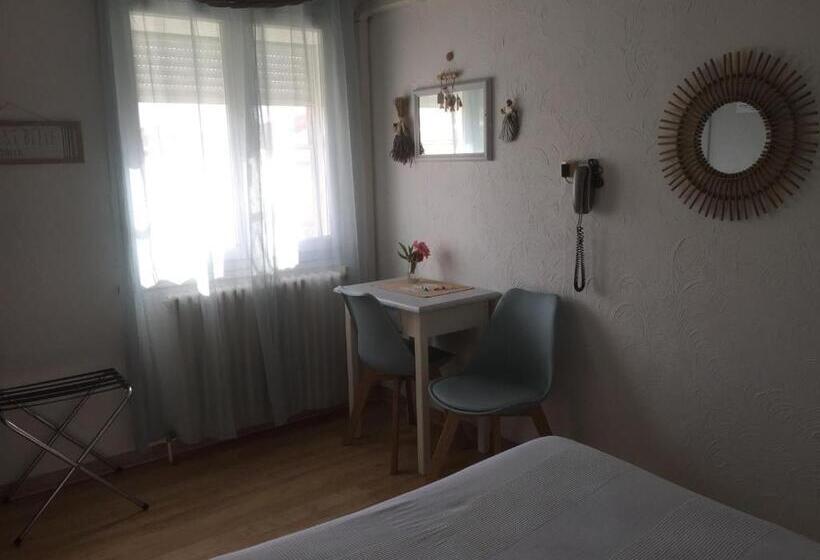 בית מלון כפרי Le Méditérranée