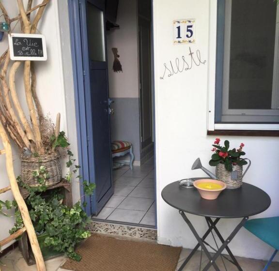 בית מלון כפרי Le Méditérranée