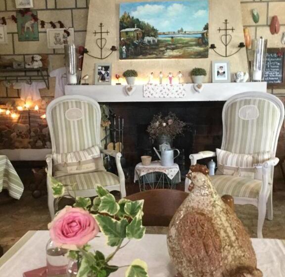 בית מלון כפרי Le Méditérranée