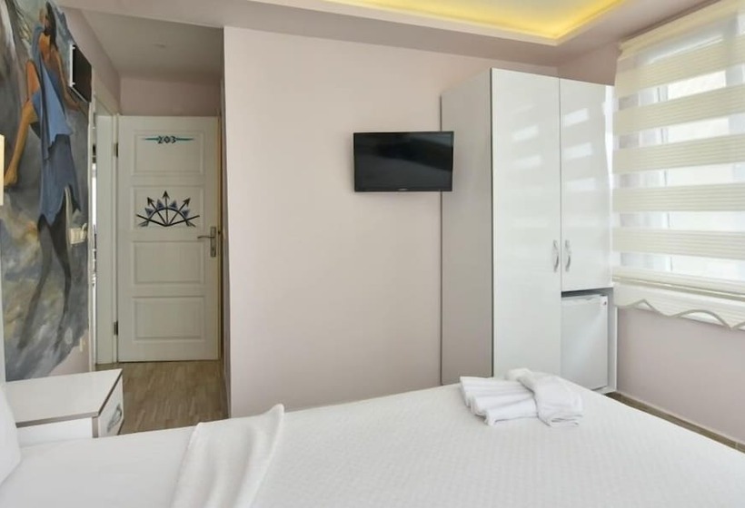 Отель Poseidon Butik