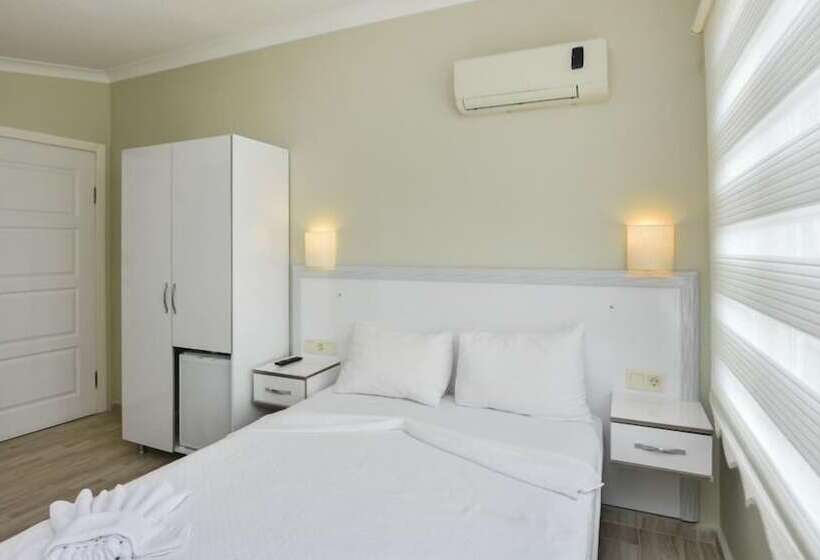 Отель Poseidon Butik