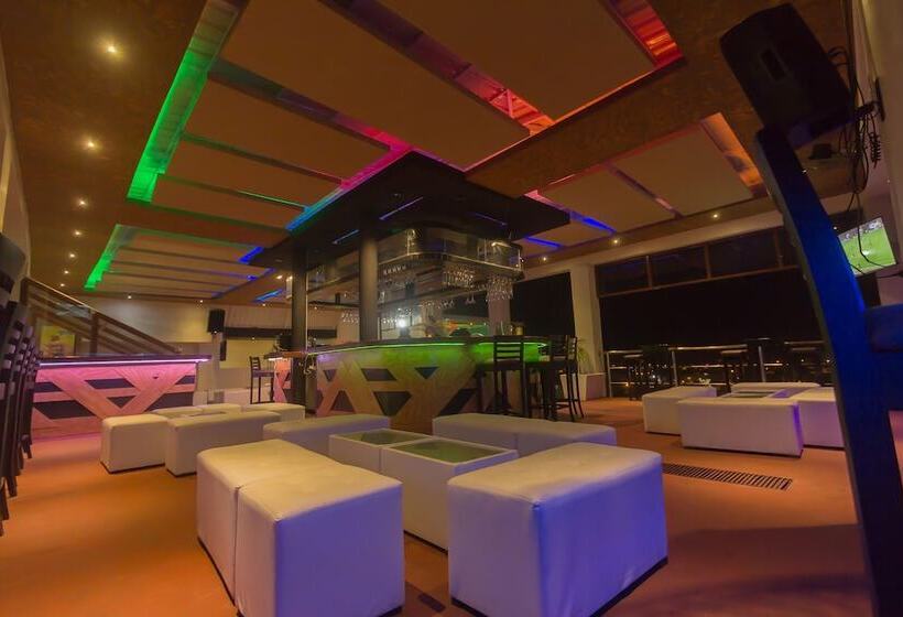 酒店 Qallwa Pucallpa