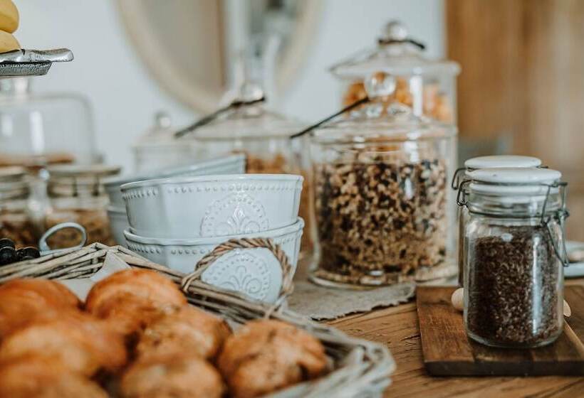 בית מלון כפרי Relais Villa Carola