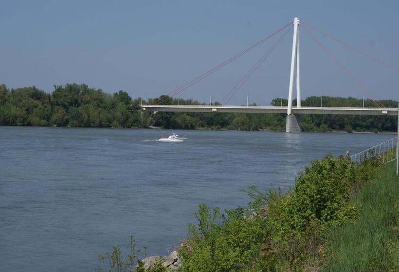 בית מלון כפרי Restaurant Stöckl