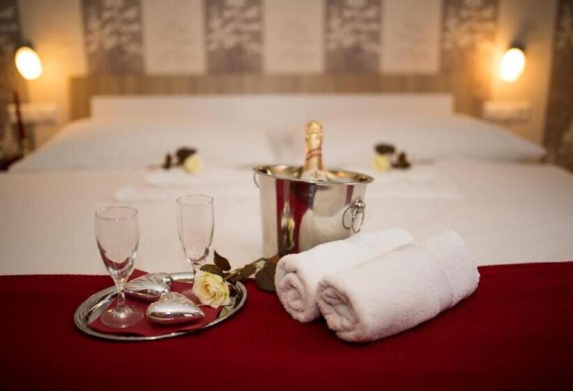 בית מלון כפרי Restaurant Stöckl