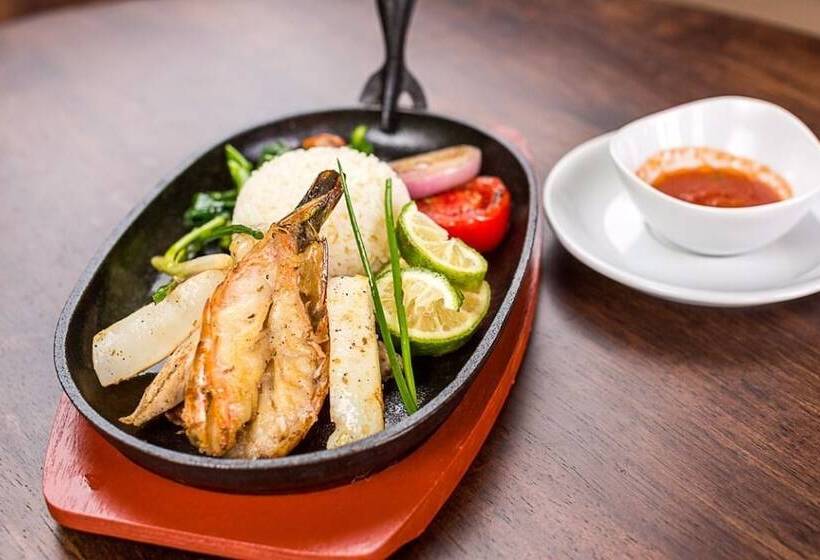 בית מלון כפרי Ridge Royal