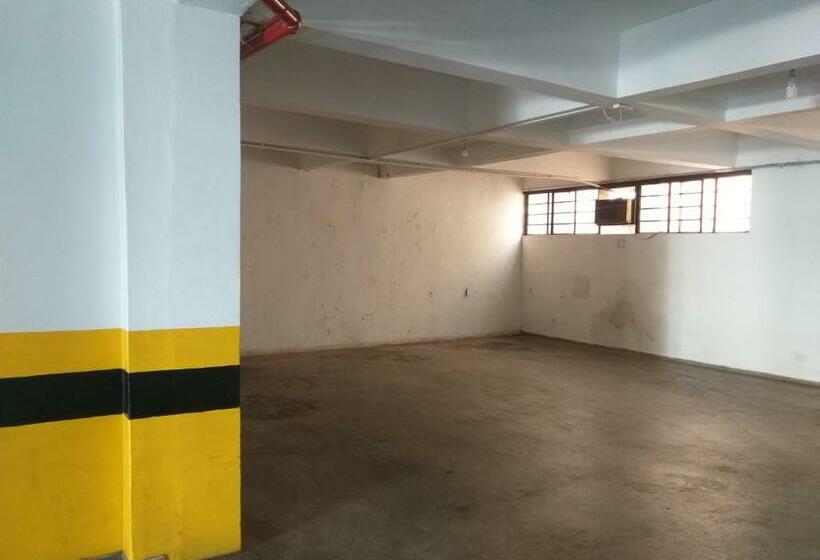 ホテル Roda Viva Park