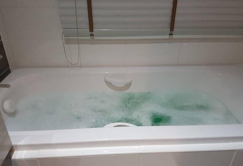 酒店 Sleeping Tree