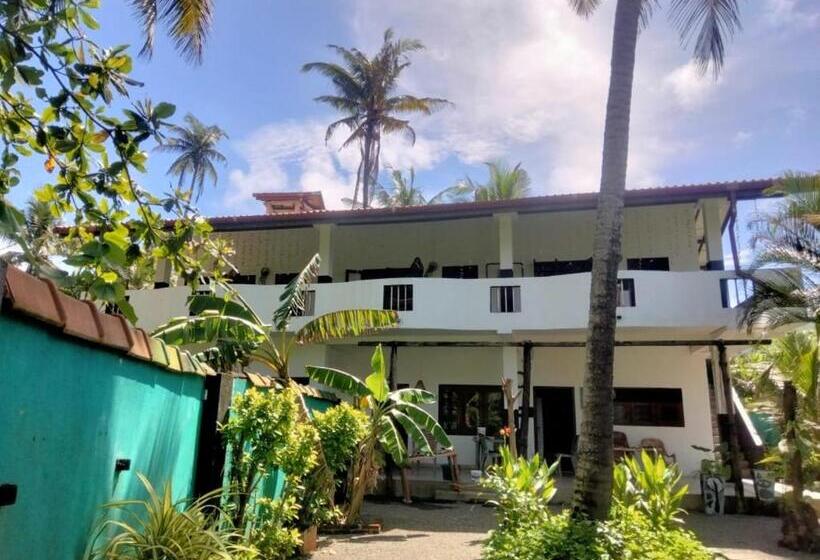 호텔 The Swiss Lankan