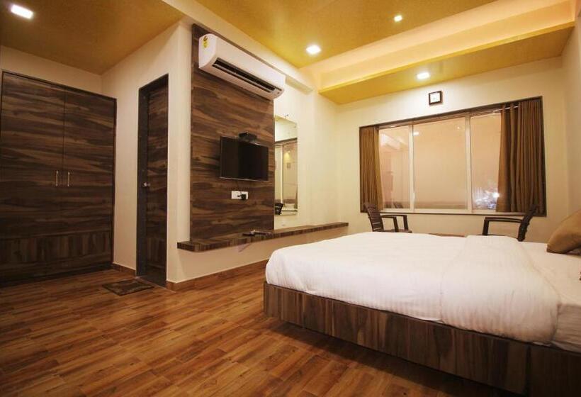 בית מלון כפרי Vraj Inn