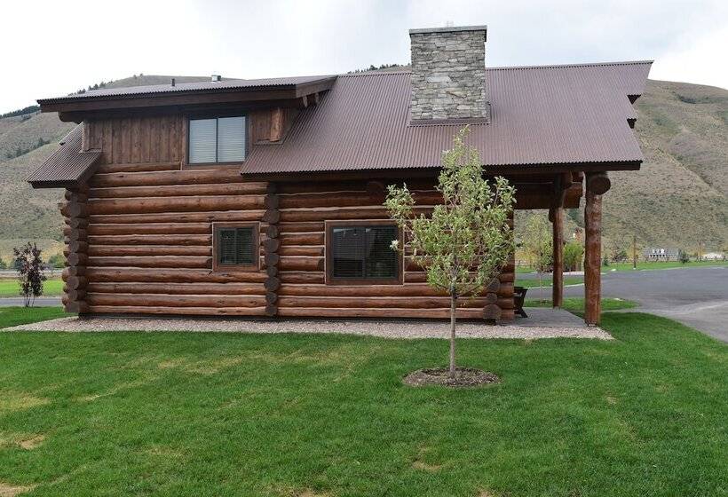 Kodiak Mountain Resort