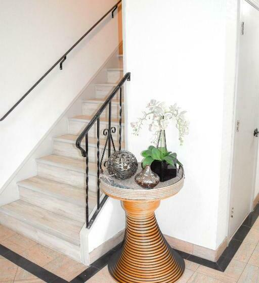 فندق على الطريق Attleboro Motor Inn