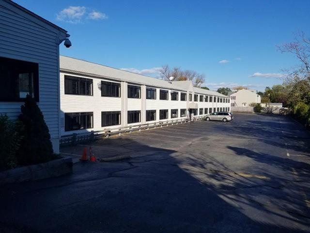 فندق على الطريق Attleboro Motor Inn