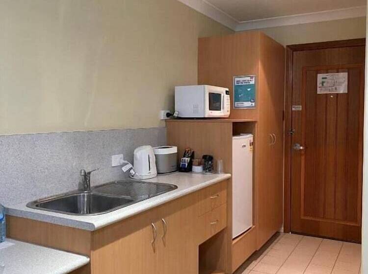 モーテル Country Roads Motor Inn Gayndah