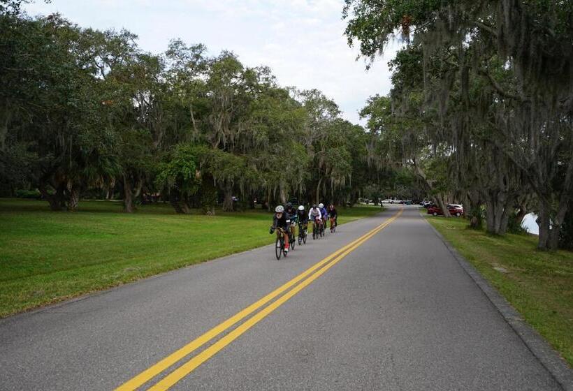 فندق على الطريق Mar Bay Exclusive Suites