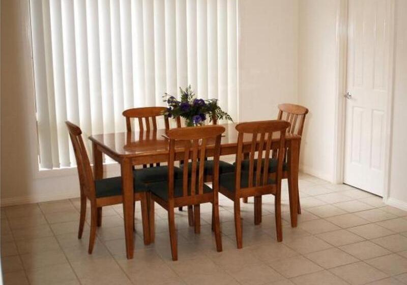 فندق على الطريق Melton Motor Inn And Apartments