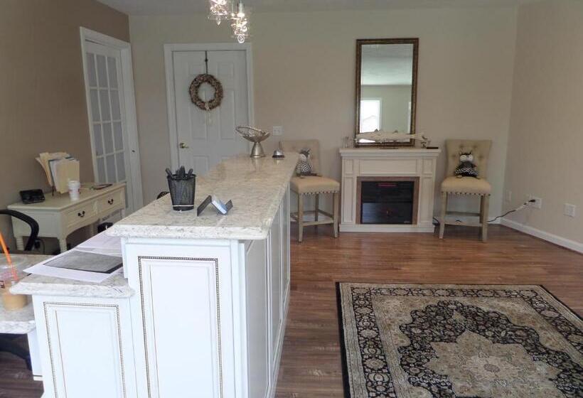 Мотель Starlight Lodge Cape Cod