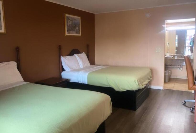 فندق على الطريق Travel Inn