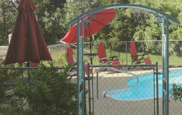 Rabbit Creek Bed & Breakfast