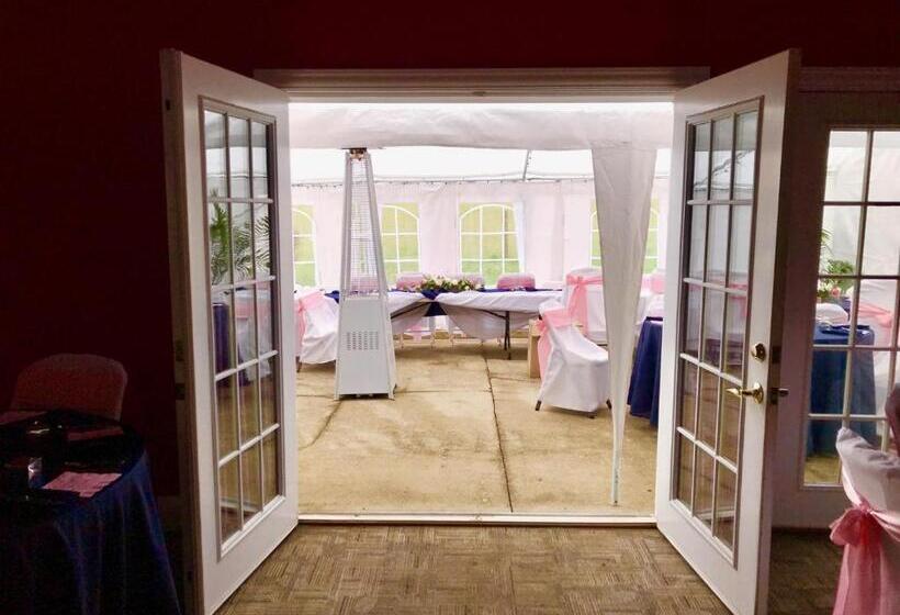 Rabbit Creek Bed & Breakfast