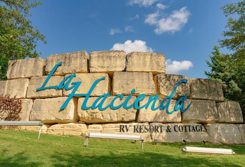 אתר נופש Sun Outdoors Lake Travis