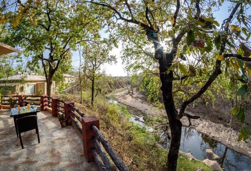 리조트 The Riverwood Forest Retreat Pench