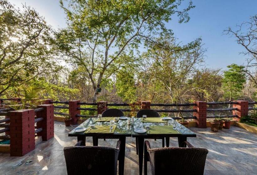 리조트 The Riverwood Forest Retreat Pench