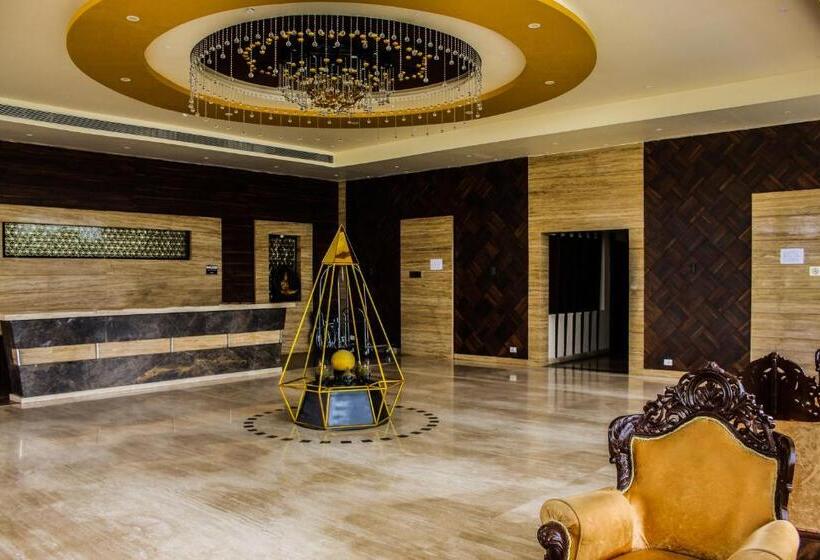 Solitaire Hotel And Resorts