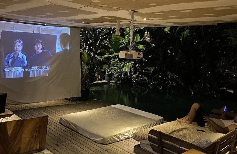 The Hide Hostel At Canggu