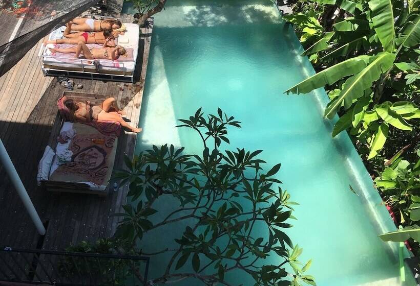 The Hide Hostel At Canggu