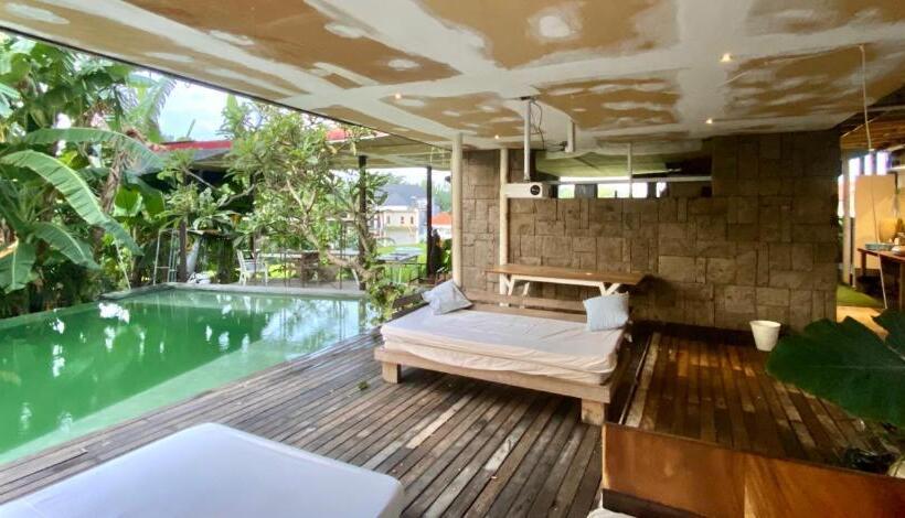 The Hide Hostel At Canggu