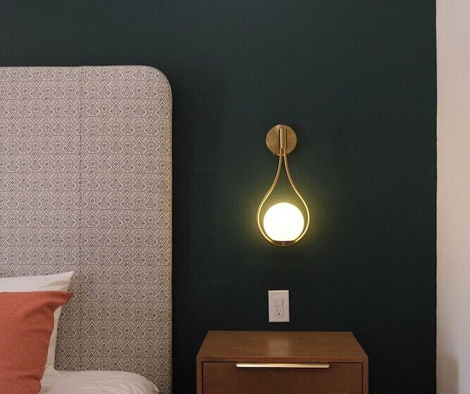 فندق صغير Adobe Inn