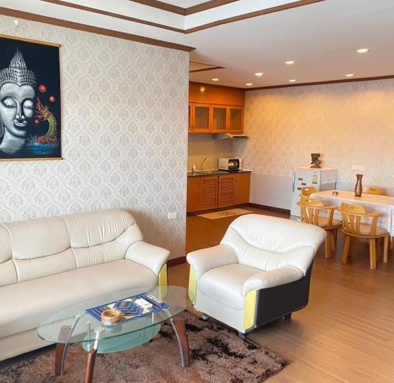 هاستل Antai Holiday Family