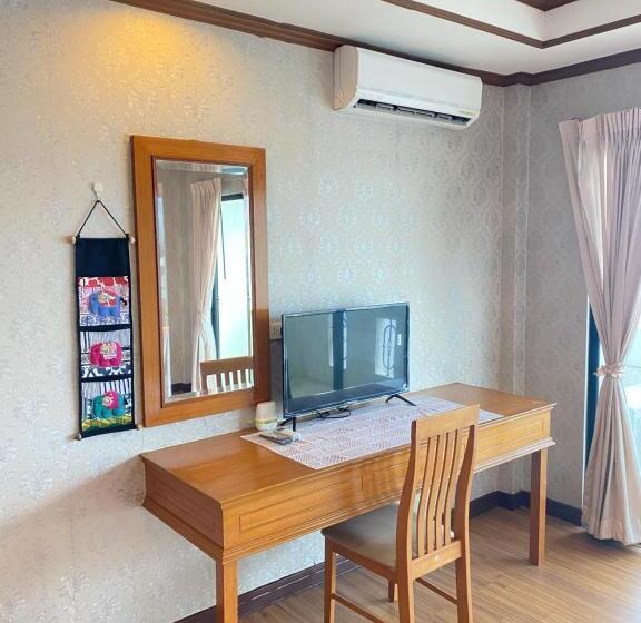 هاستل Antai Holiday Family